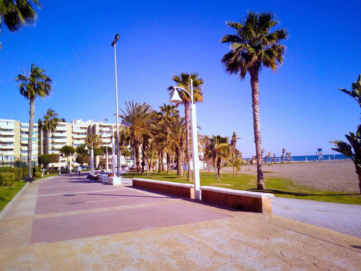 Playa La Cala In Front Of The Free Parking Apartment Málaga